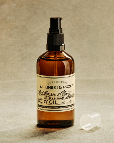 Pink Pepper, Elemi, Cinnamon, Leather