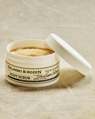 Black Pepper, Vetiver, Neroli, Amber