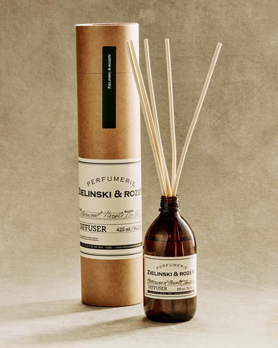 Cedarwood, Neroli, Amber