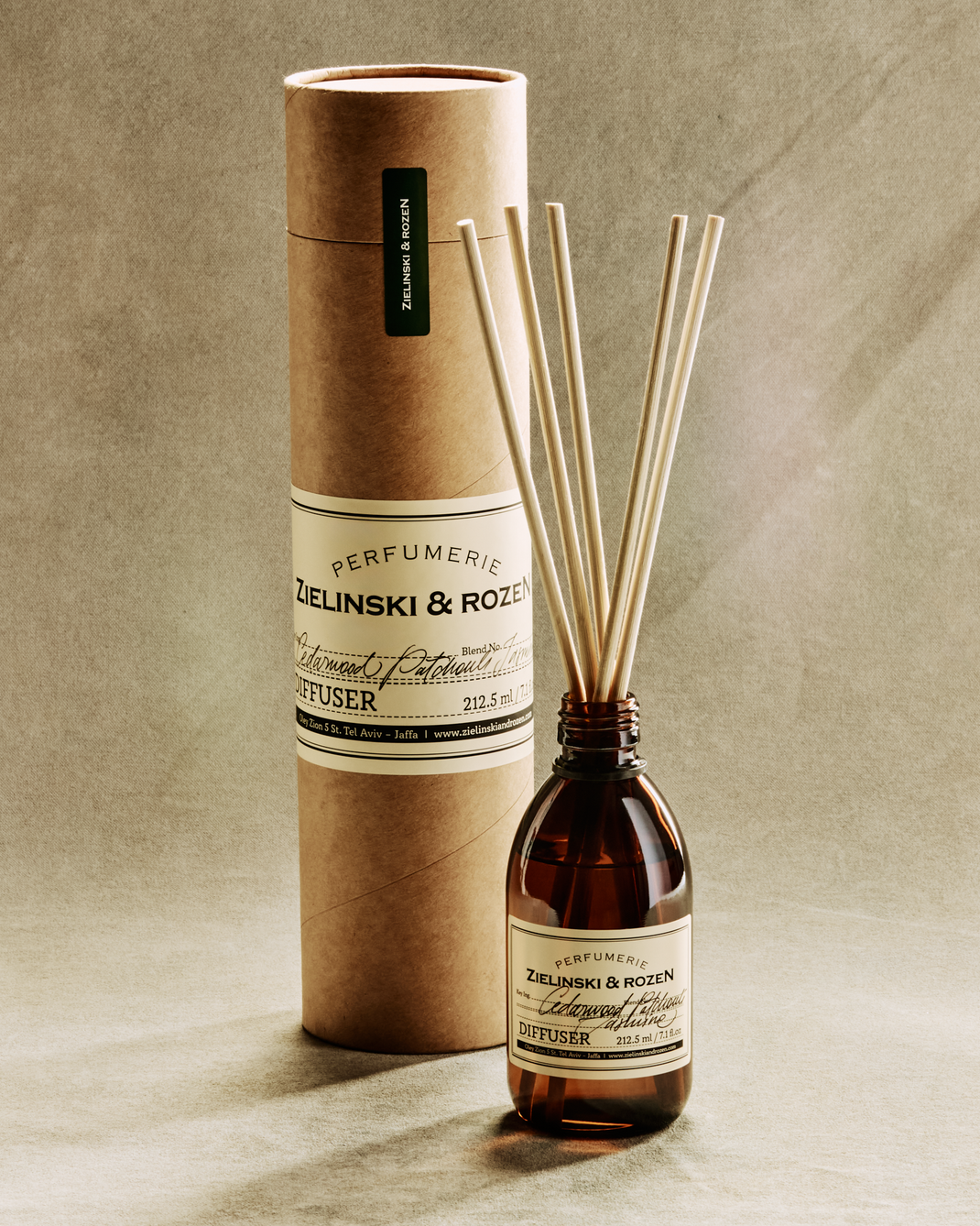 Cedarwood, Patchouli, Jasmine