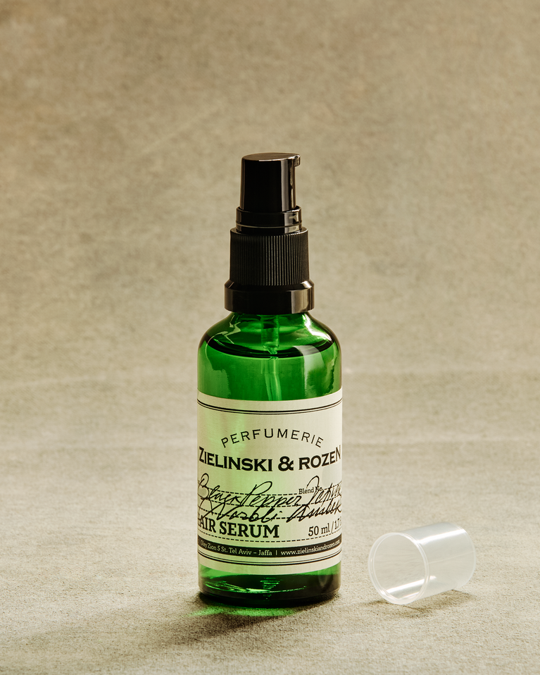 Black Pepper, Vetiver, Neroli, Amber