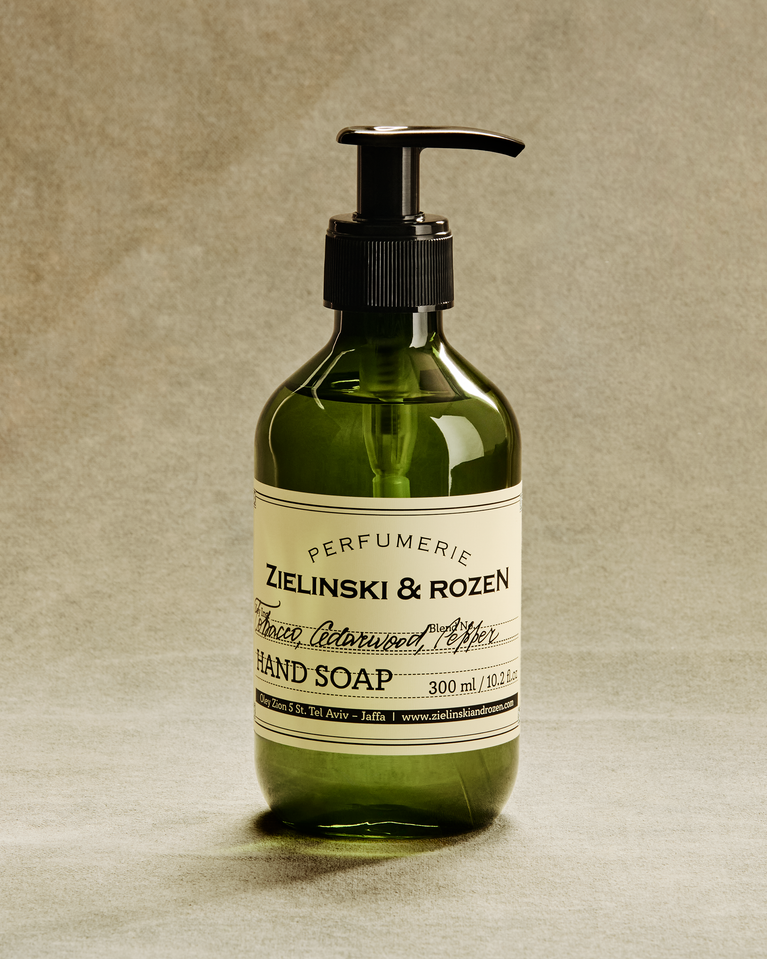 Tobacco, Cedarwood, Pepper