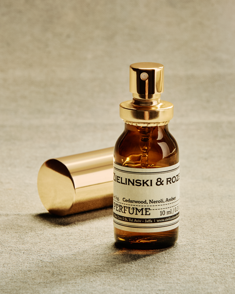 Cedarwood, Neroli, Amber